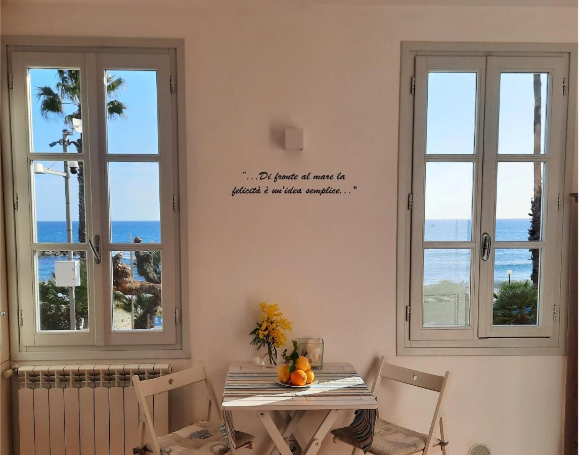 הוילה סן לורנצו אל מארה Finestre Sul Mare מראה חיצוני תמונה
